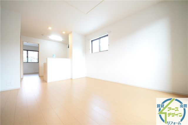 クレモンティーヌ　Cの居間・リビング