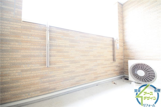 クレモンティーヌ　Cのバルコニー