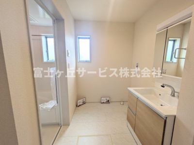 【脱衣所】 | 磐田市大原 3期 新築一戸建て 1号棟 | 脱衣場です
