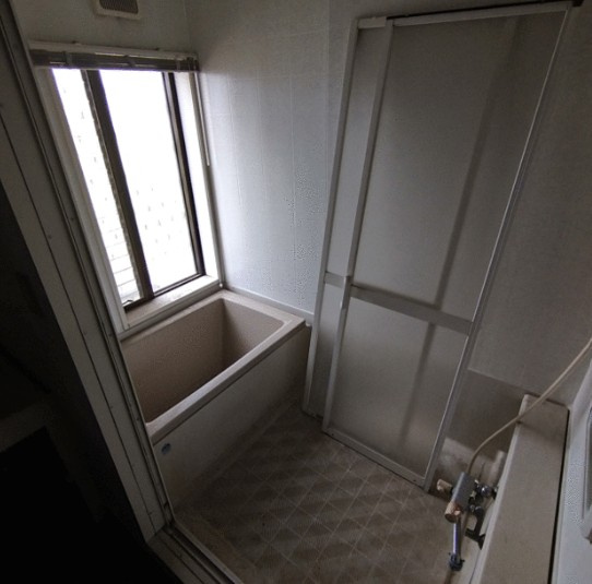 【中古】比企郡川島町八幡中古住宅の浴室|きれいなお風呂です