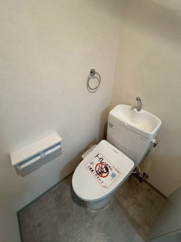 第2メゾン北梅田のトイレ