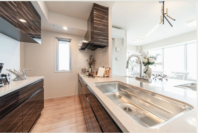 【キッチン】 | ★仲介手数料無料★クラッシィタワー新宿御苑（新宿御苑を望む眺望）