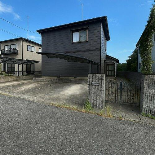 宇都宮市田下町　４ＬＤＫ　中古住宅の外観