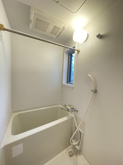 エステ阿佐ヶ谷の浴室