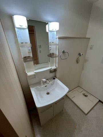 コンフォート大阪天満宮の洗面所