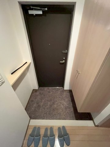 コンフォート大阪天満宮の玄関