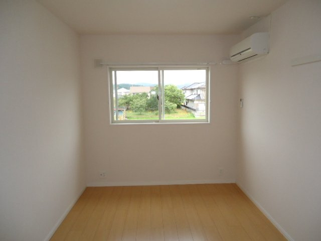 アンダンテの内装|北側洋室