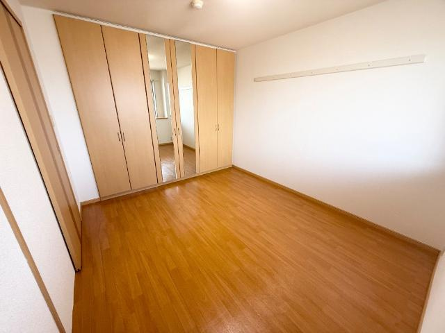 【洋室】 | ラ・ファミーユ　ＨＡ | 洋室