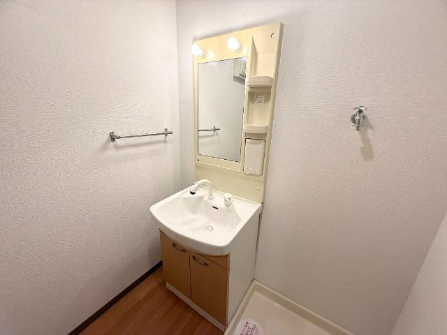 【洗面所】 | ラ・ファミーユ　ＨＡ | 洗髪洗面化粧台