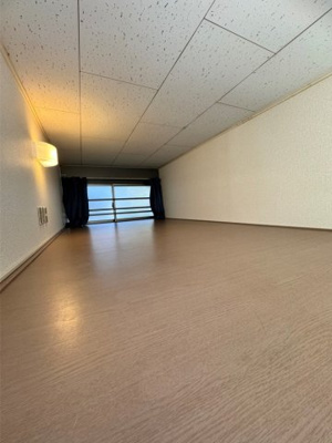 【居間・リビング】 | レオパレス鶴園