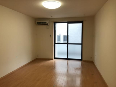 【内装】 | コンフォルト・Ｔ | 室内