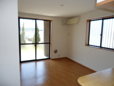 【居間・リビング】 | フレンドハウス | リビング