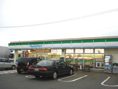 【周辺】 | フレンドハウス | ファミリーマート（コンビニ）まで80ｍ