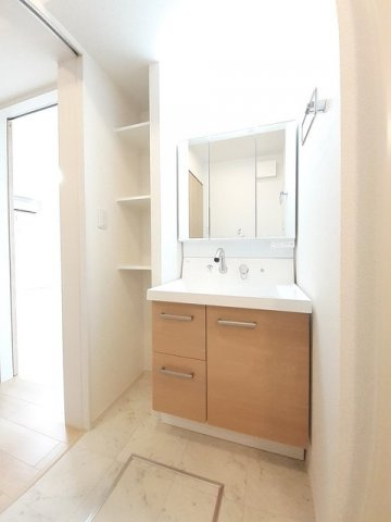 エレガンス光の洗面所