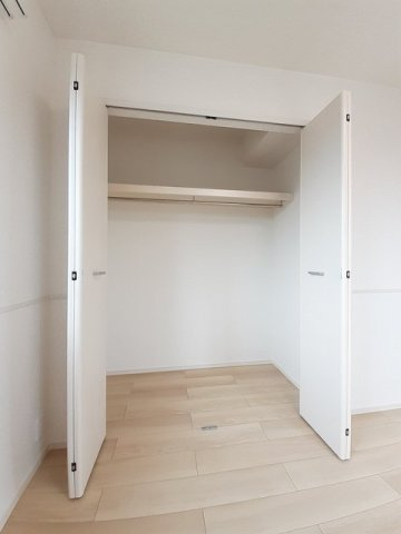 エレガンス光の収納