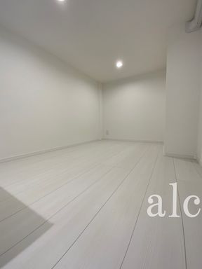 新宿区北新宿２丁目の賃貸マンションの内装