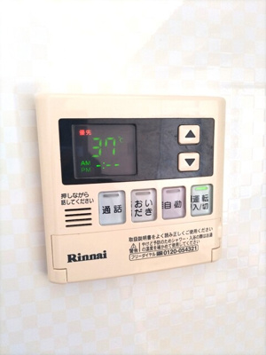 ６帖洋室と１２帖リビングを繋げて使用することも出来ます