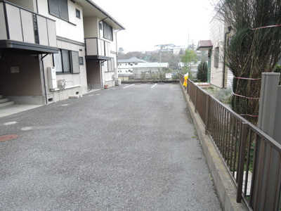 敷地内駐車場(空き要確認)