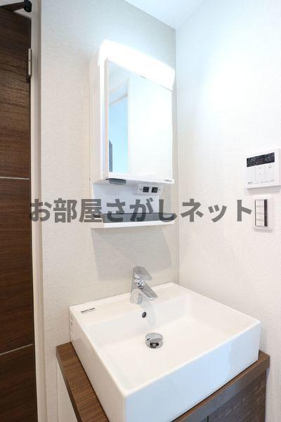 インスパーク本駒込【千石駅徒歩4分／12月下旬入居可】の洗面所