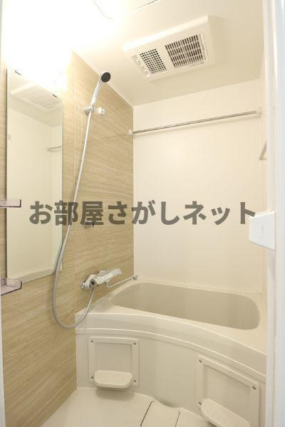 インスパーク本駒込【千石駅徒歩4分／12月下旬入居可】の浴室