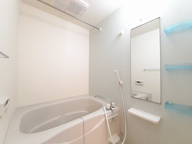 アピュエースの浴室|コンパクトで使いやすいお風呂です