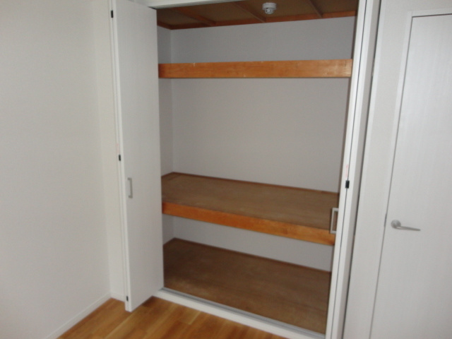 宮前マンションの収納