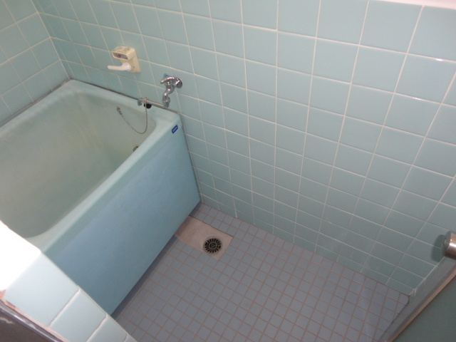 宮前マンションの浴室