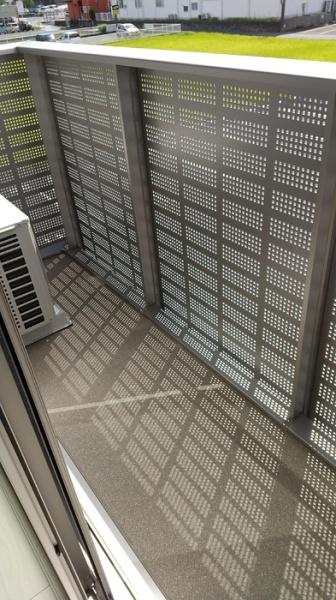 アベニーレ Ⅱのバルコニー