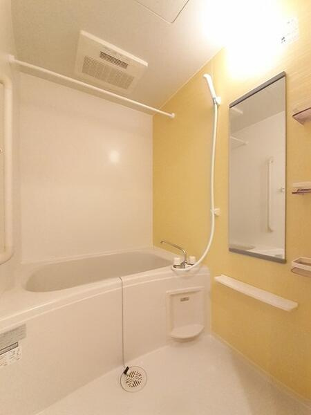 エレガンテ・カーサの浴室