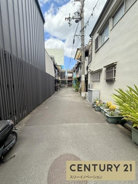 大正区鶴町1丁目中古戸建の前面道路含む現地写真