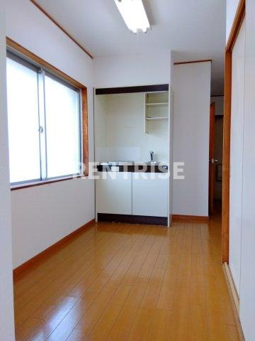 神山パークハイムの居間・リビング