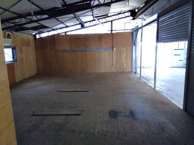 【内装】 | 友永店舗 | 倉庫②