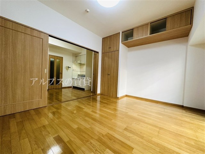 【居間・リビング】 | ラメゾン桜木町壱番館