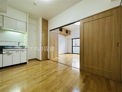 【居間・リビング】 | ラメゾン桜木町壱番館