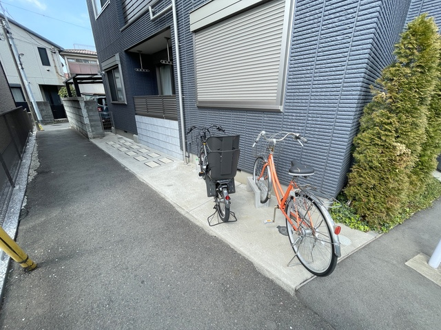 リヴァーレ北池袋のその他共用部分|自転車駐輪場