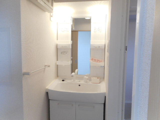 サン　マロンの洗面所|洗面所