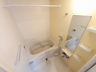 【浴室】 | Ｅハイム　ＮＥＯ　Ｄ | お風呂で日々の疲れを落としましょう