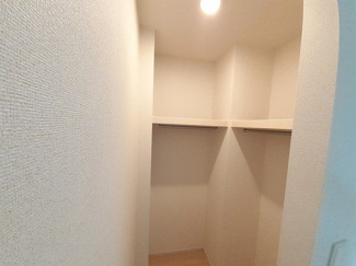 【収納】 | Ｅハイム　ＮＥＯ　Ｄ | 専用の収納スペースです