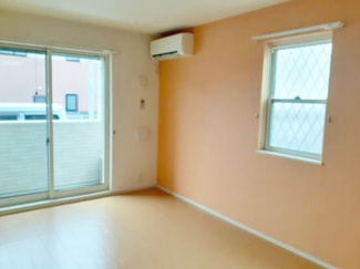 【居間・リビング】 | パレス　ジェリカⅡーＢ | リビングです