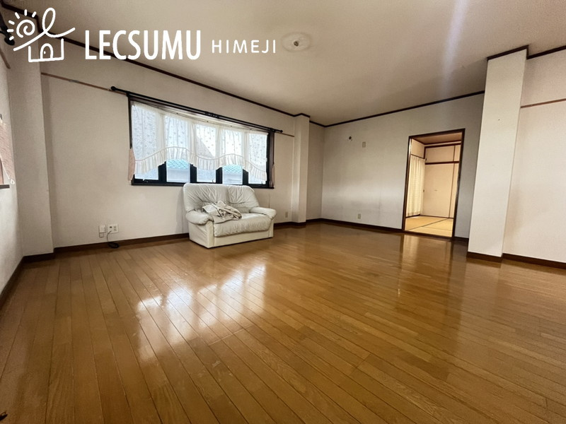 たつの市御津町朝臣／中古戸建の居間・リビング