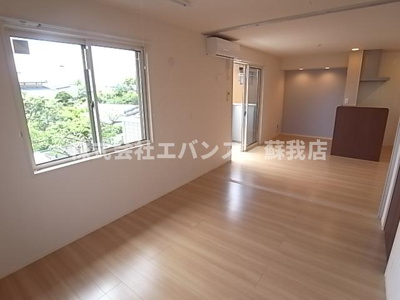 【寝室】 | エクラシオール | 寝室にいかがでしょうか