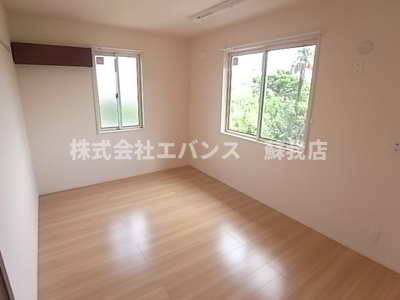 【洋室】 | エクラシオール | 使い勝手のいい洋室です