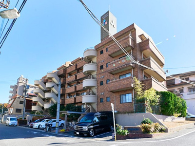 【外観】 | 三旺マンション藤森 中古マンション | ペット飼育可！80.15平米の広々とした3LDK再生マンションが月々支払い4万円台から登場です！お求めやすいランニングコストも魅力です！