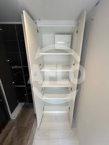 ルフォンプログレ堺筋本町タワーレジデンスの収納|ルフォンプログレ堺筋本町タワーレジデンス　クローゼット