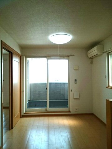 グッドフォ－チュン　Ⅰの居間・リビング