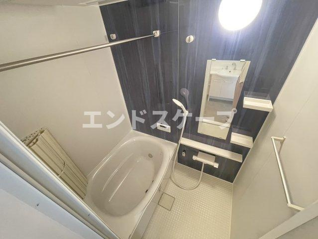 クロッシア三河町の浴室|高崎、前橋エリアのお部屋探しはエンドスケープまで！お客様の理想お聞かせ下さい♪
内装の色味が画像と異なる場合がございます。