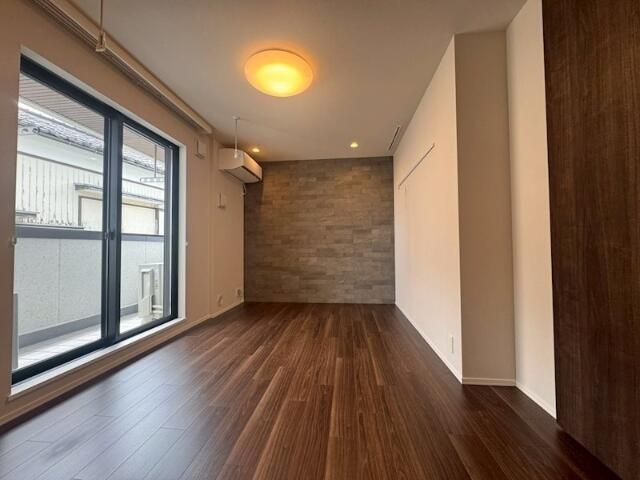 日向テラスＫＵＧＡＹＡＭＡの居間・リビング