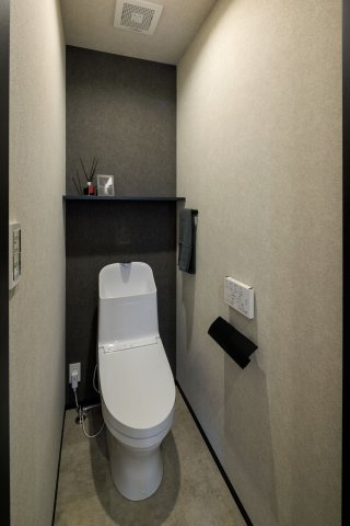 海南市大野中・新築戸建・116195のトイレ