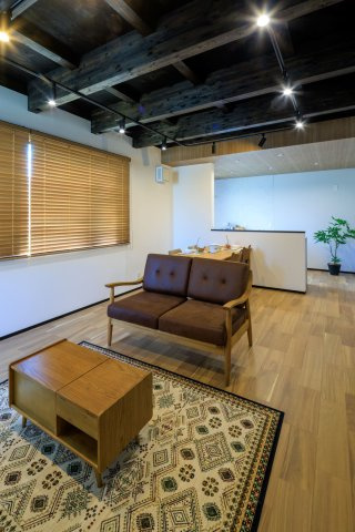 海南市大野中・新築戸建・116195の居間・リビング