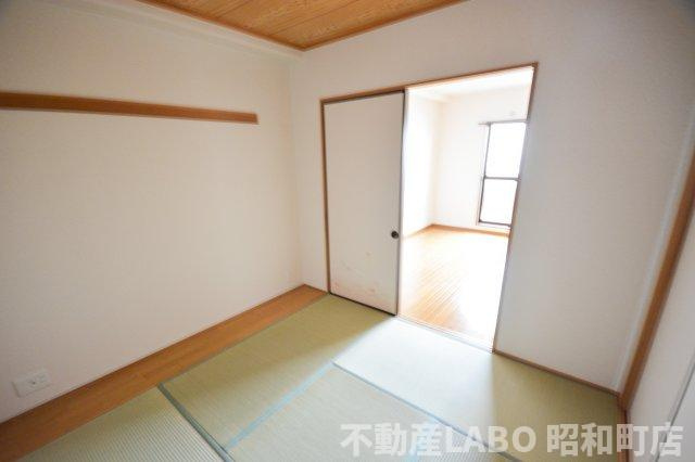 ぷりんすマンションの和室